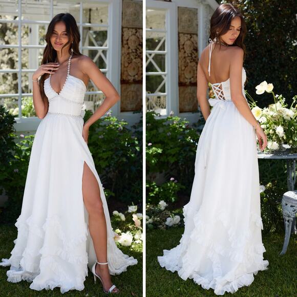 V. CHAPMAN NWT The Scarlette Halter Maxi Dress in White Size 6 - Picture 1 of 10